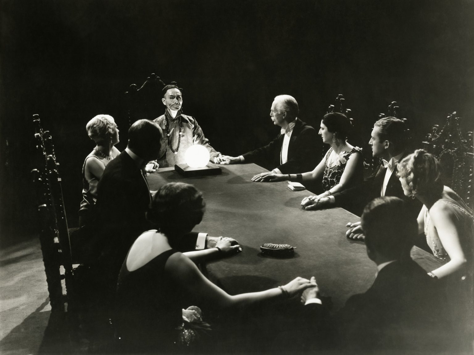 The Influence of Spiritualism on Ghost Hunting